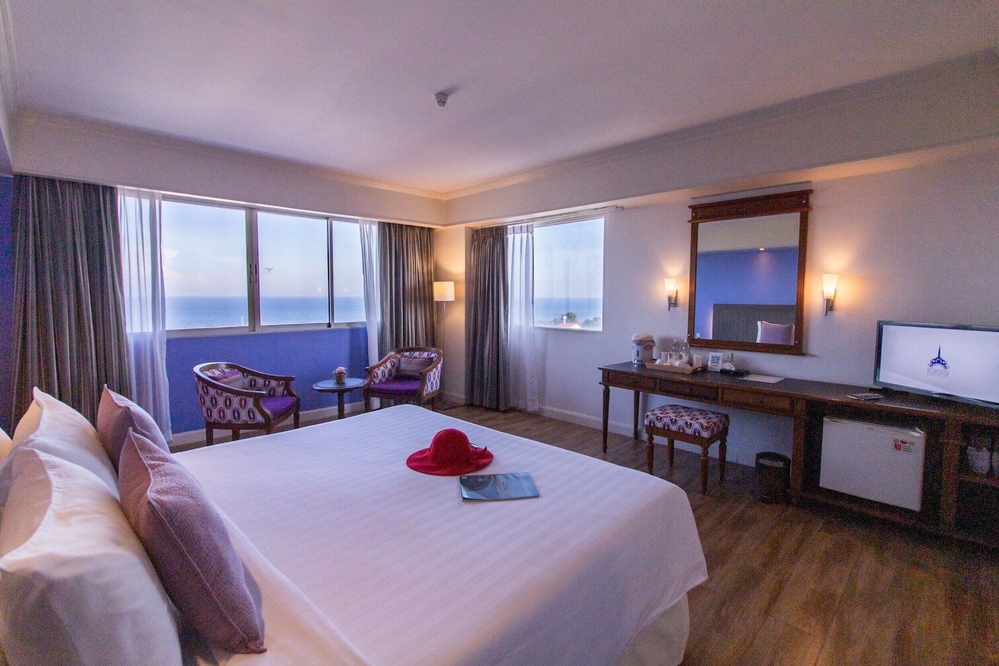 Hotel Grand Hotel&plaza 3*